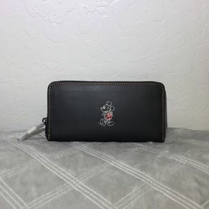 Coach Disney Accordion Zip Wallet Mickey F58939